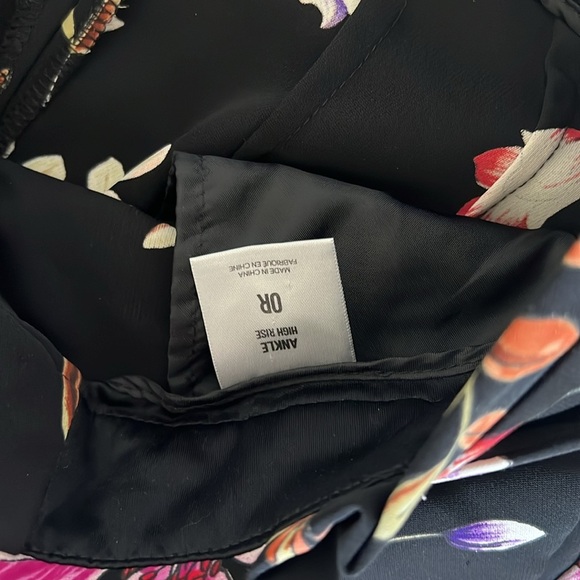 Express Floral High Rise Ankle Pants - Picture 4 of 4